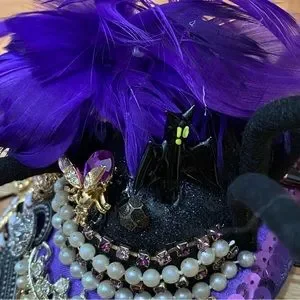 customized | Accessories | Customized Embellished Spider  display picture 2
